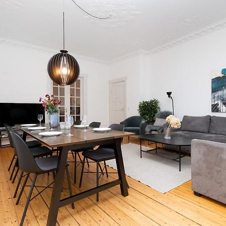 Arhus Bedst Placerede Lejlighed & Udsigt Exterior foto